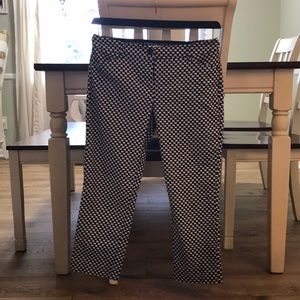 Used New York and Company Capri